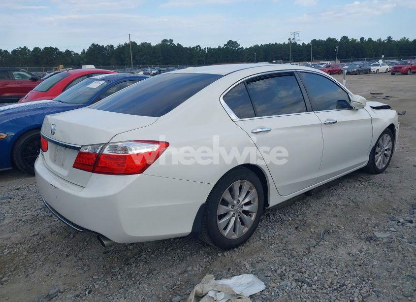 Photo 4 of 2013 Honda Accord EX-L (VIN 1HGCR2F83DA126706)