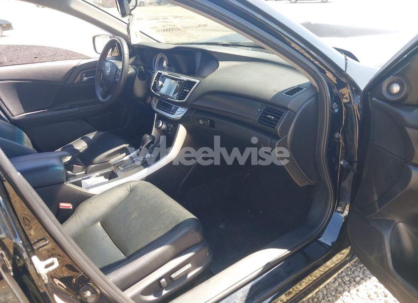 Photo 5 of 2013 Honda Accord EX-L (VIN 1HGCR2F83DA183925)