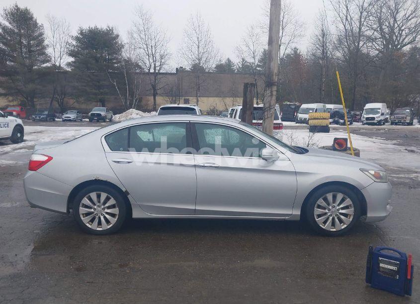 Photo 13 of 2013 Honda Accord EX-L (VIN 1HGCR2F83DA201999)