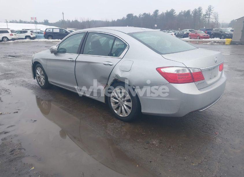 Photo 3 of 2013 Honda Accord EX-L (VIN 1HGCR2F83DA201999)