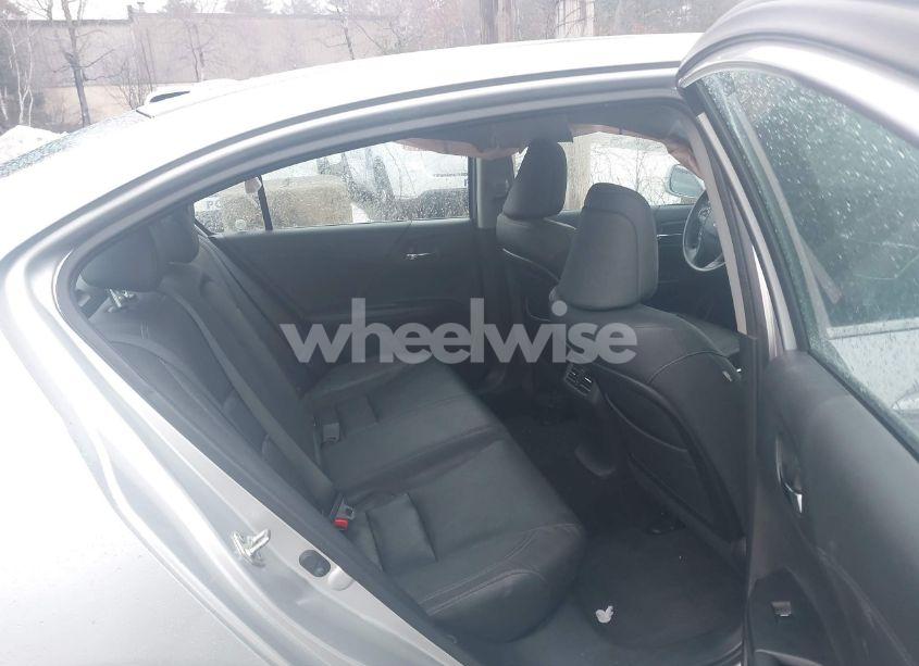 Photo 8 of 2013 Honda Accord EX-L (VIN 1HGCR2F83DA201999)