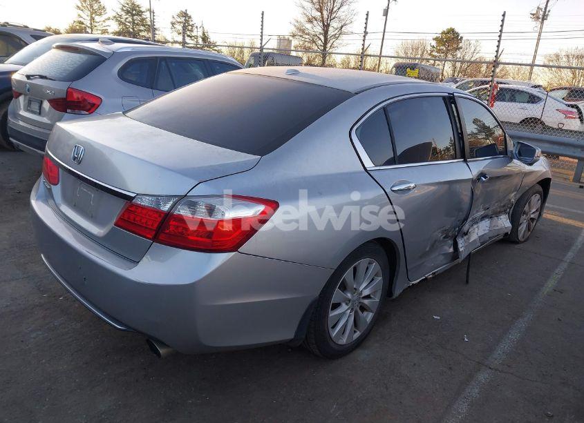 Photo 4 of 2013 Honda Accord EX-L (VIN 1HGCR2F83DA210203)