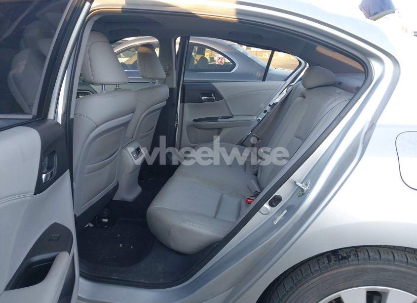 Photo 8 of 2013 Honda Accord EX-L (VIN 1HGCR2F83DA210203)