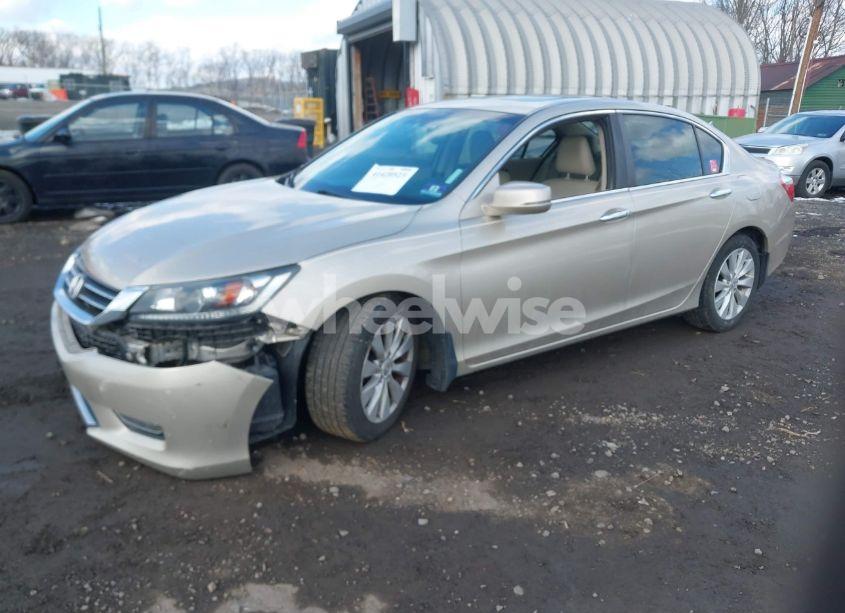 Photo 2 of 2013 Honda Accord EX-L (VIN 1HGCR2F83DA211951)