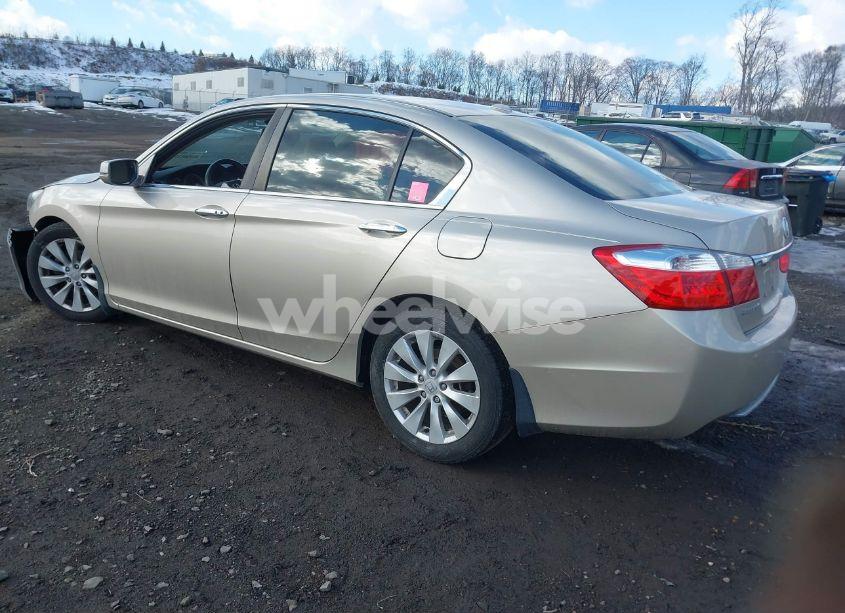 Photo 3 of 2013 Honda Accord EX-L (VIN 1HGCR2F83DA211951)