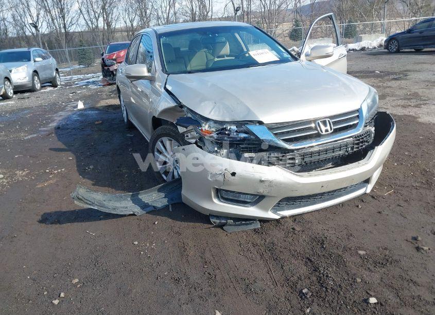 Photo 6 of 2013 Honda Accord EX-L (VIN 1HGCR2F83DA211951)