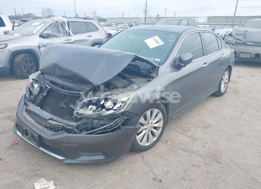 Photo 2 of 2013 Honda Accord EX-L (VIN 1HGCR2F83DA249566)