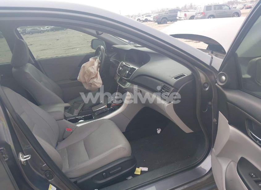 Photo 5 of 2013 Honda Accord EX-L (VIN 1HGCR2F83DA249566)