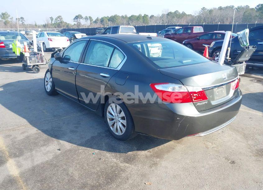 Photo 3 of 2013 Honda Accord EX-L (VIN 1HGCR2F83DA260888)