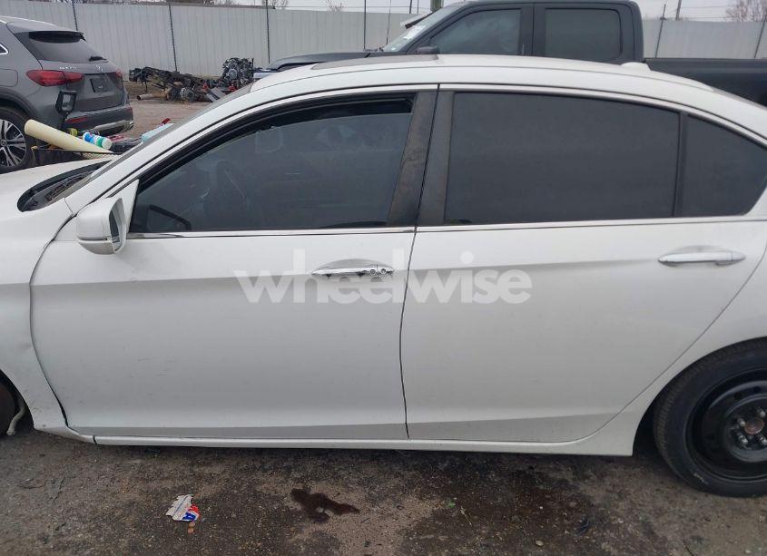 Photo 14 of 2014 Honda Accord EX-L (VIN 1HGCR2F83EA023206)