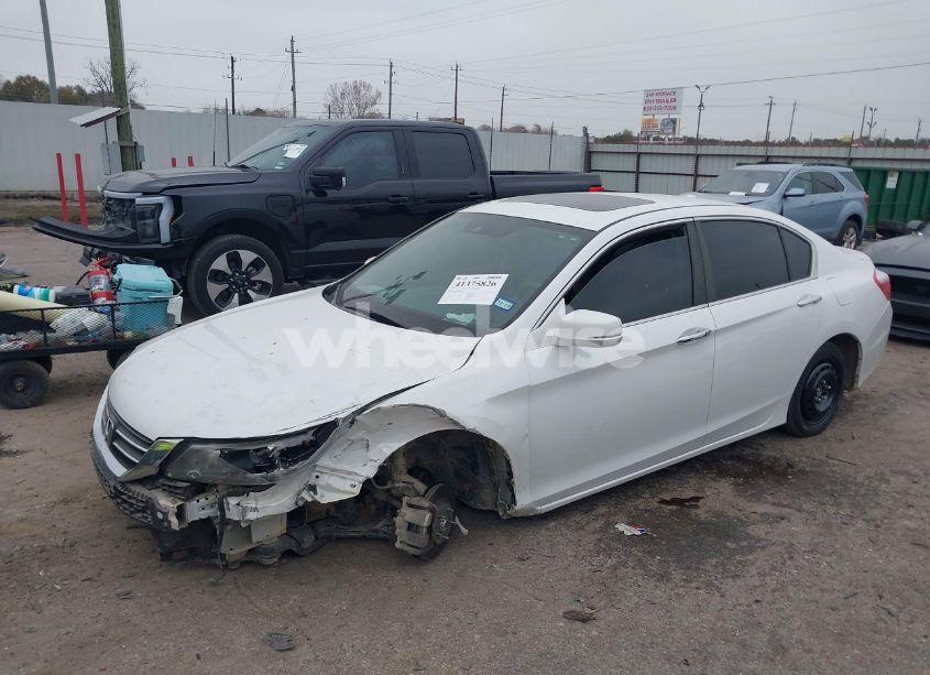 Photo 2 of 2014 Honda Accord EX-L (VIN 1HGCR2F83EA023206)
