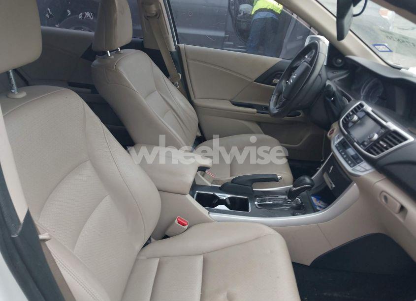 Photo 5 of 2014 Honda Accord EX-L (VIN 1HGCR2F83EA023206)