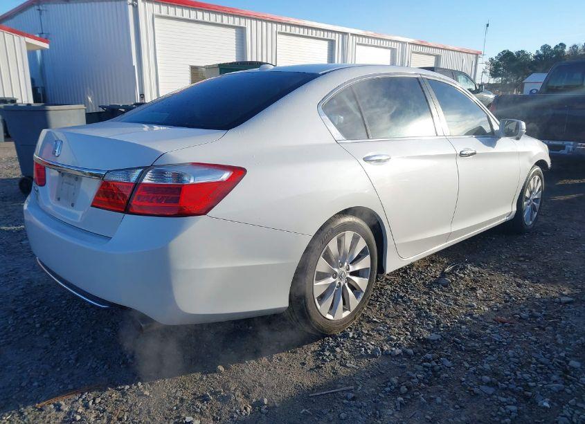 Photo 4 of 2014 Honda Accord EX-L (VIN 1HGCR2F83EA088699)