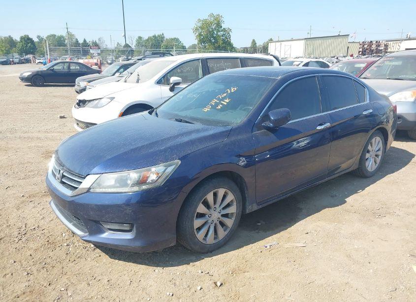 Photo 2 of 2014 Honda Accord EX-L (VIN 1HGCR2F83EA096396)