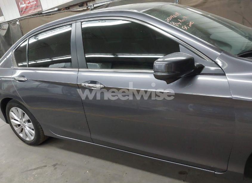 Photo 13 of 2014 Honda Accord EX-L (VIN 1HGCR2F83EA098570)