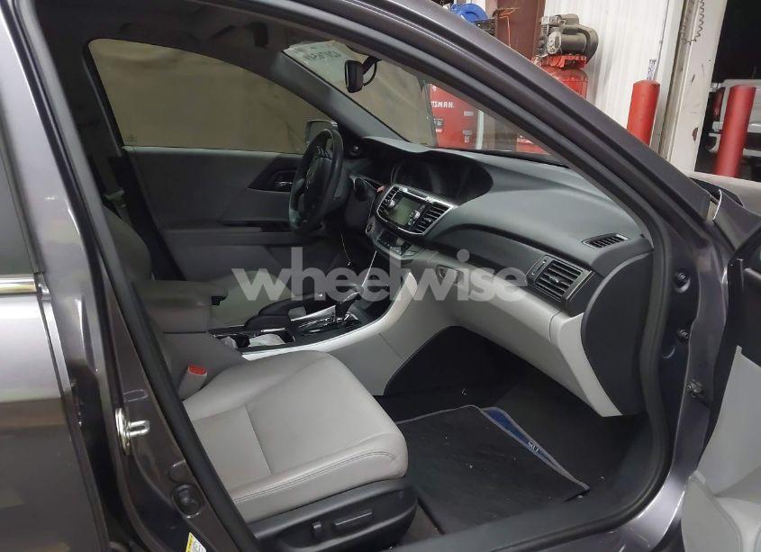 Photo 5 of 2014 Honda Accord EX-L (VIN 1HGCR2F83EA098570)