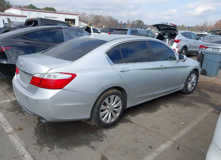 Photo 4 of 2014 Honda Accord EX-L (VIN 1HGCR2F83EA140171)