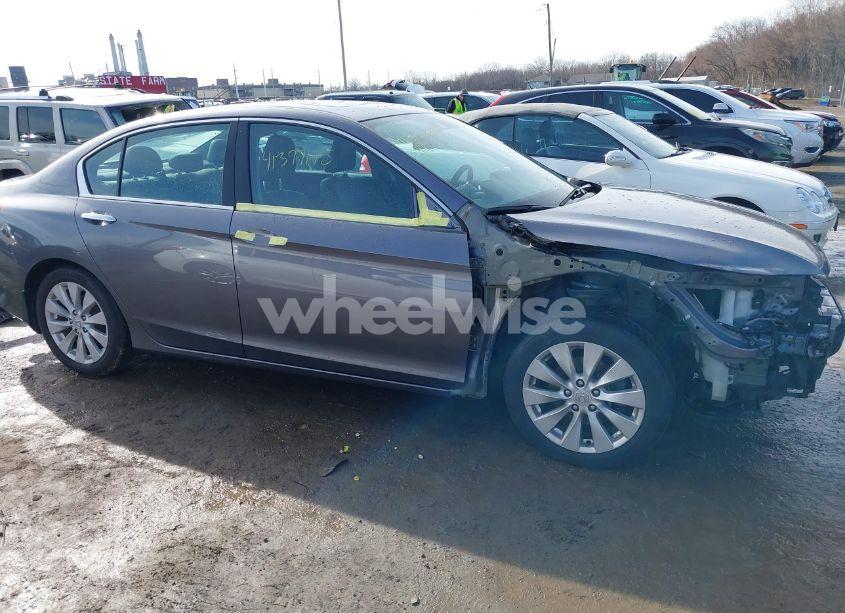 Photo 14 of 2014 Honda Accord EX-L (VIN 1HGCR2F83EA185496)