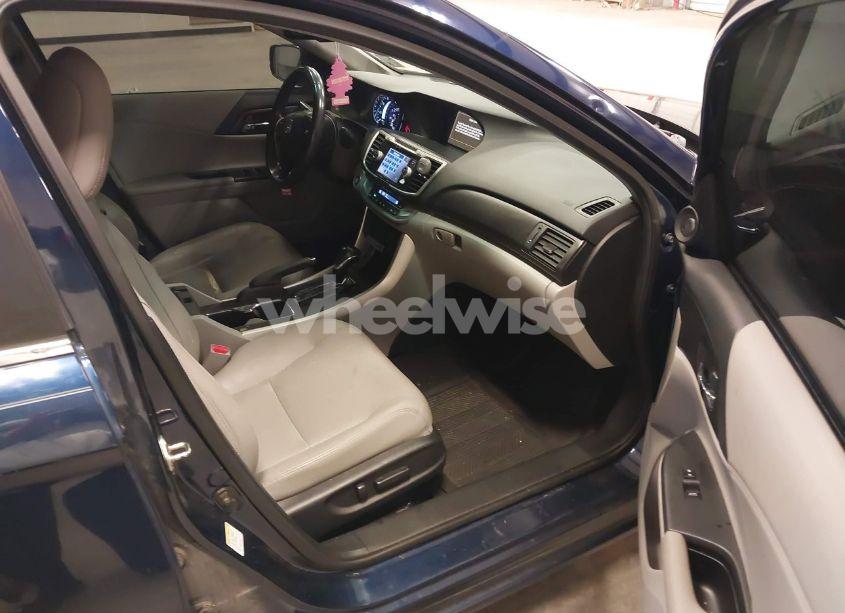 Photo 5 of 2014 Honda Accord EX-L (VIN 1HGCR2F83EA212714)