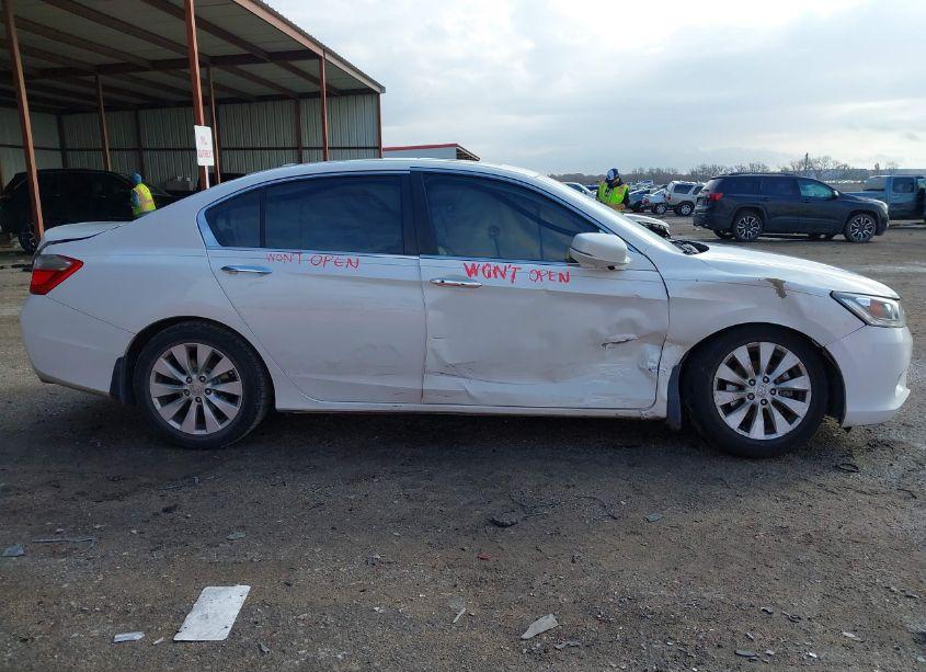 Photo 13 of 2014 Honda Accord EX-L (VIN 1HGCR2F83EA231828)
