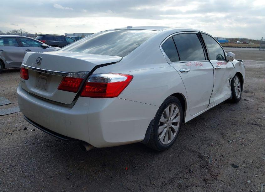 Photo 4 of 2014 Honda Accord EX-L (VIN 1HGCR2F83EA231828)