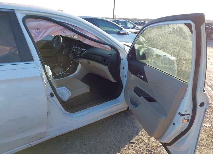 Photo 5 of 2014 Honda Accord EX-L (VIN 1HGCR2F83EA231828)