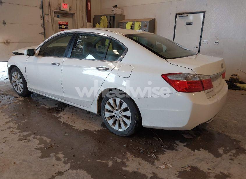 Photo 3 of 2014 Honda Accord EX-L (VIN 1HGCR2F83EA237354)