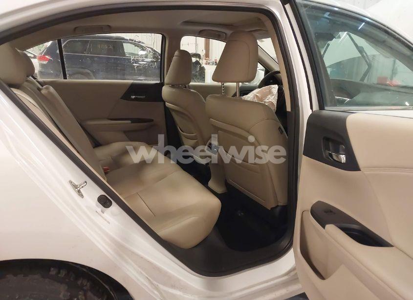 Photo 8 of 2014 Honda Accord EX-L (VIN 1HGCR2F83EA237354)