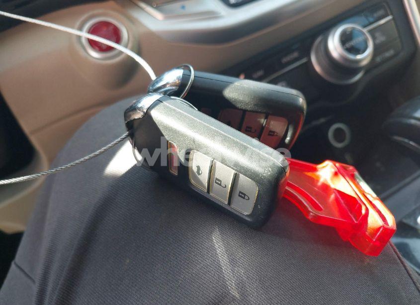 Photo 11 of 2015 Honda Accord EX-L (VIN 1HGCR2F83FA012630)