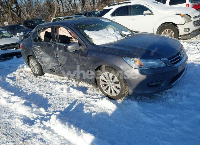 2015 Honda Accord EX-L (VIN 1HGCR2F83FA043022) main photo