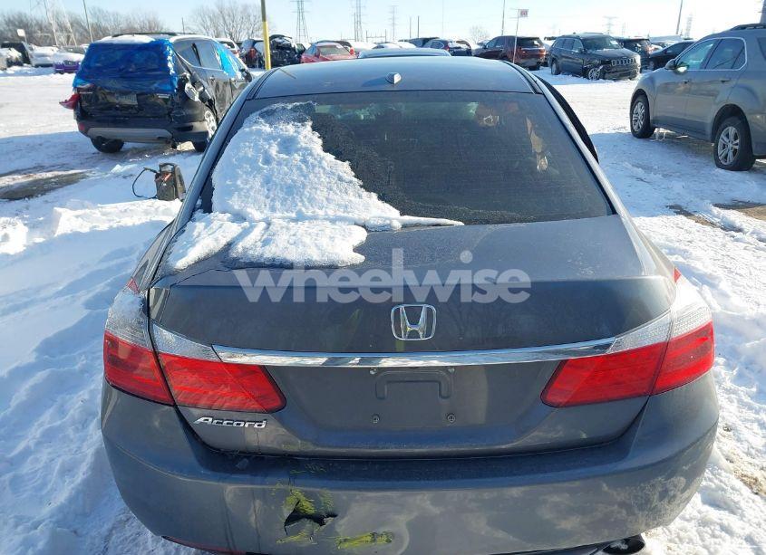 Photo 16 of 2015 Honda Accord EX-L (VIN 1HGCR2F83FA043022)