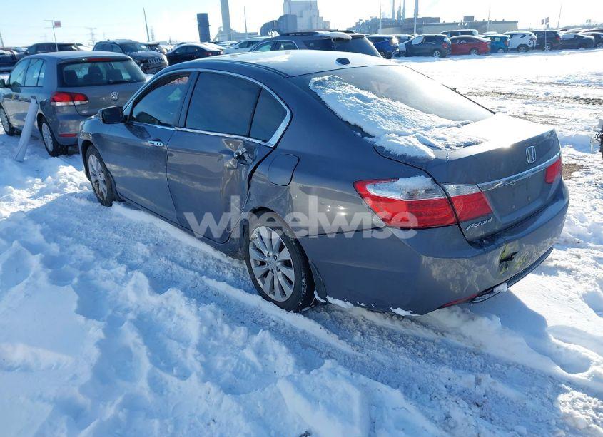 Photo 3 of 2015 Honda Accord EX-L (VIN 1HGCR2F83FA043022)
