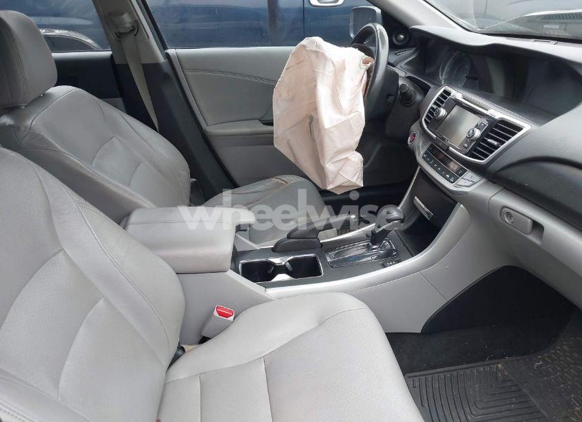 Photo 5 of 2015 Honda Accord EX-L (VIN 1HGCR2F83FA043179)