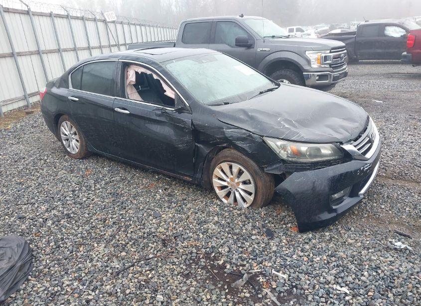 2015 Honda Accord EX-L (VIN 1HGCR2F83FA070365) main photo