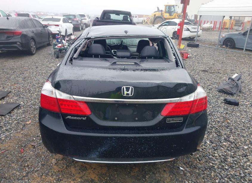 Photo 15 of 2015 Honda Accord EX-L (VIN 1HGCR2F83FA070365)