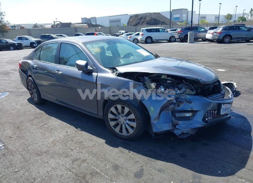 2015 Honda Accord EX-L (VIN 1HGCR2F83FA140236) main photo