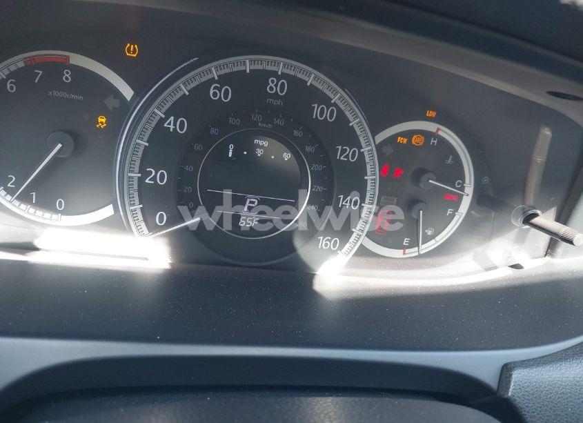 Photo 7 of 2015 Honda Accord EX-L (VIN 1HGCR2F83FA140236)