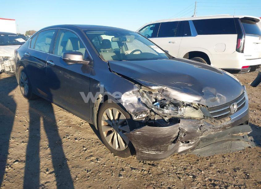 2015 Honda Accord EX-L (VIN 1HGCR2F83FA177075) main photo