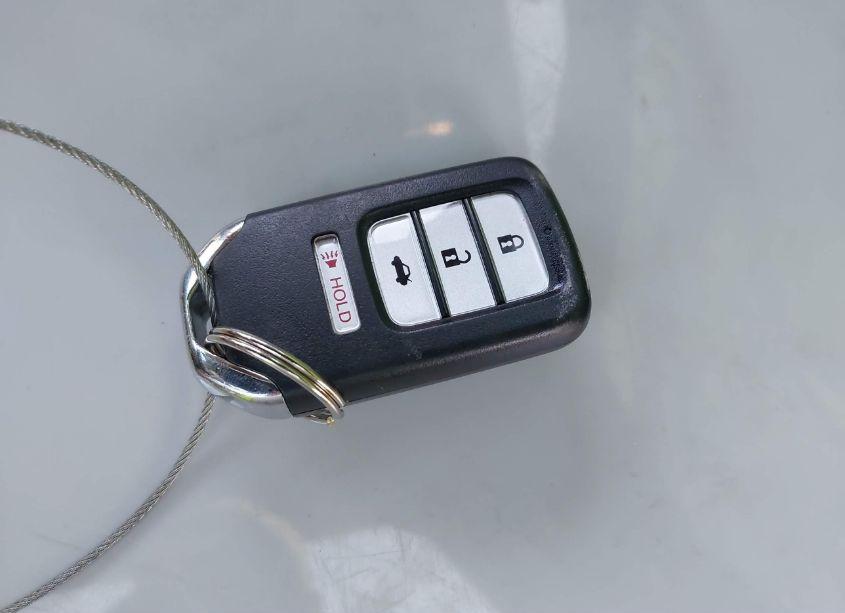 Photo 11 of 2015 Honda Accord EX-L (VIN 1HGCR2F83FA226534)