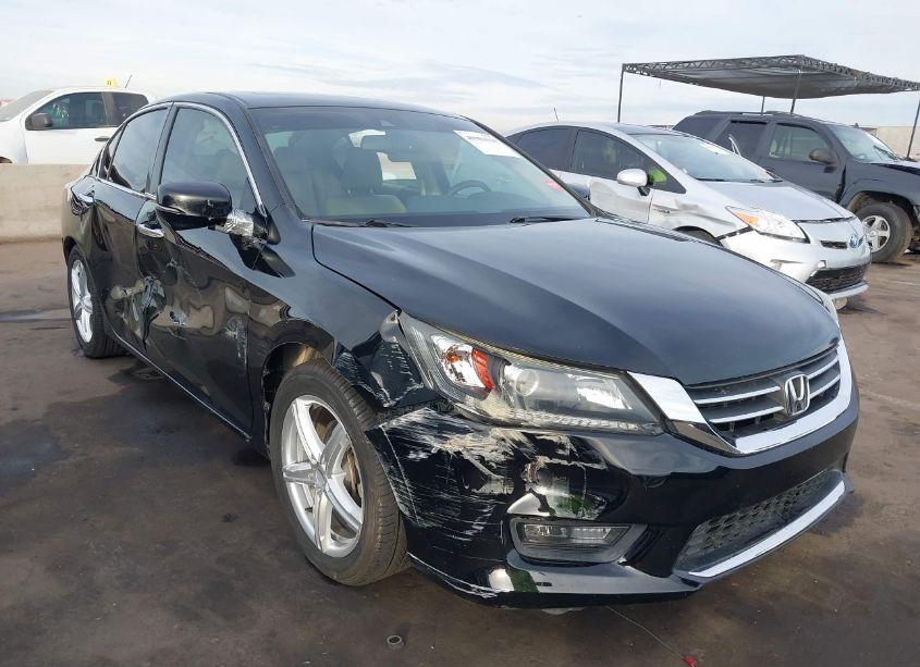 Photo 6 of 2015 Honda Accord EX-L (VIN 1HGCR2F83FA226534)