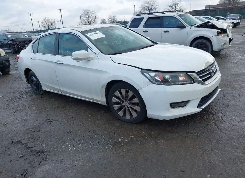 2015 Honda Accord EX-L (VIN 1HGCR2F83FA232947) main photo