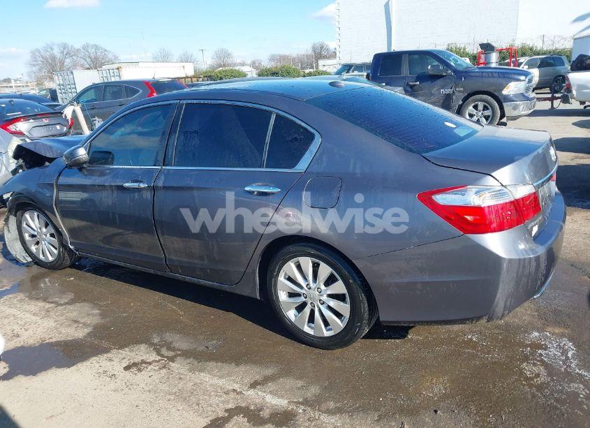 Photo 14 of 2015 Honda Accord EX-L (VIN 1HGCR2F83FA245519)