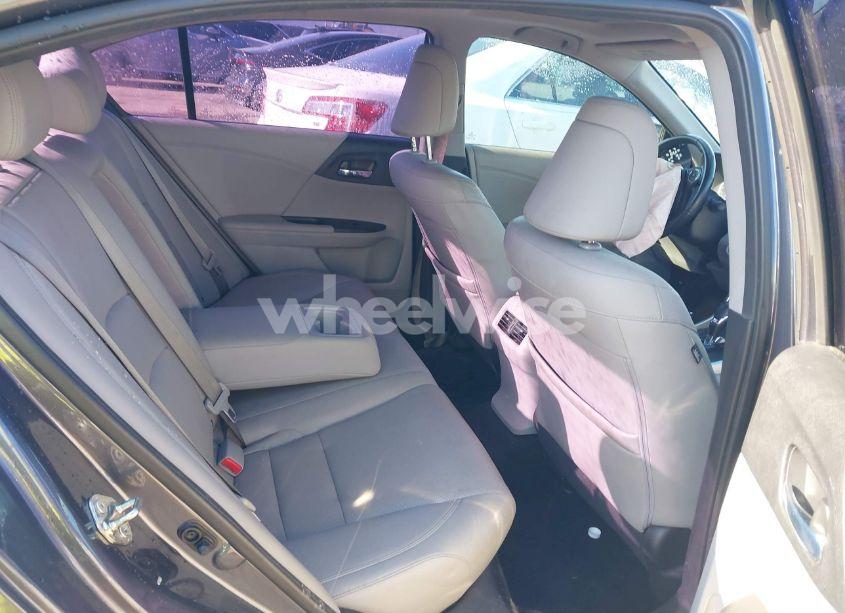 Photo 8 of 2015 Honda Accord EX-L (VIN 1HGCR2F83FA245519)