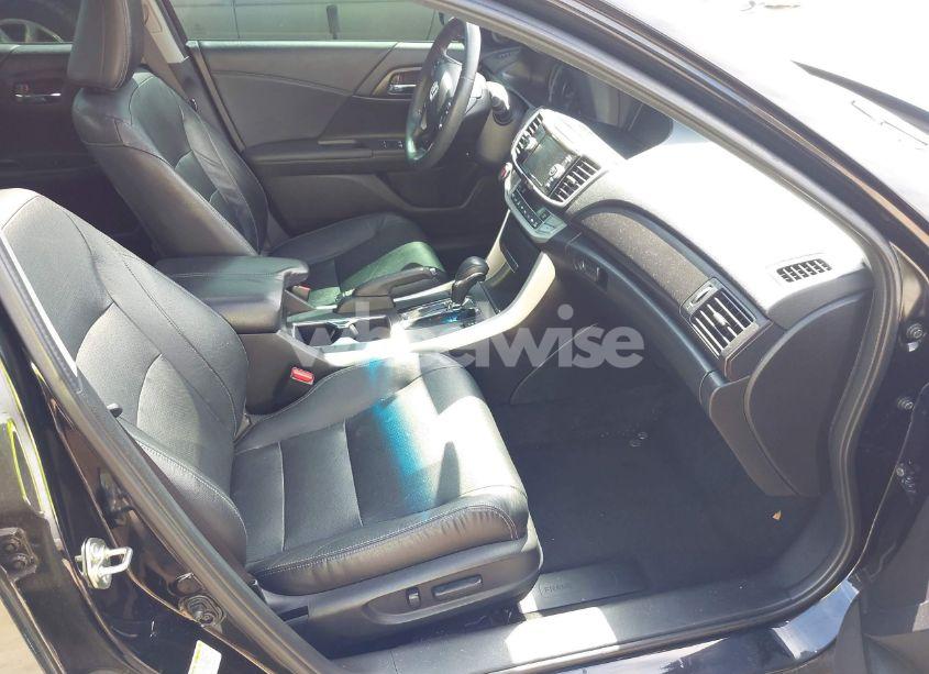 Photo 5 of 2015 Honda Accord EX-L (VIN 1HGCR2F83FA248002)