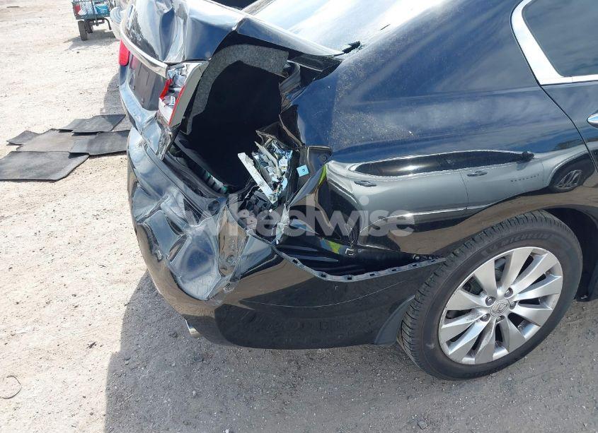 Photo 6 of 2015 Honda Accord EX-L (VIN 1HGCR2F83FA248002)