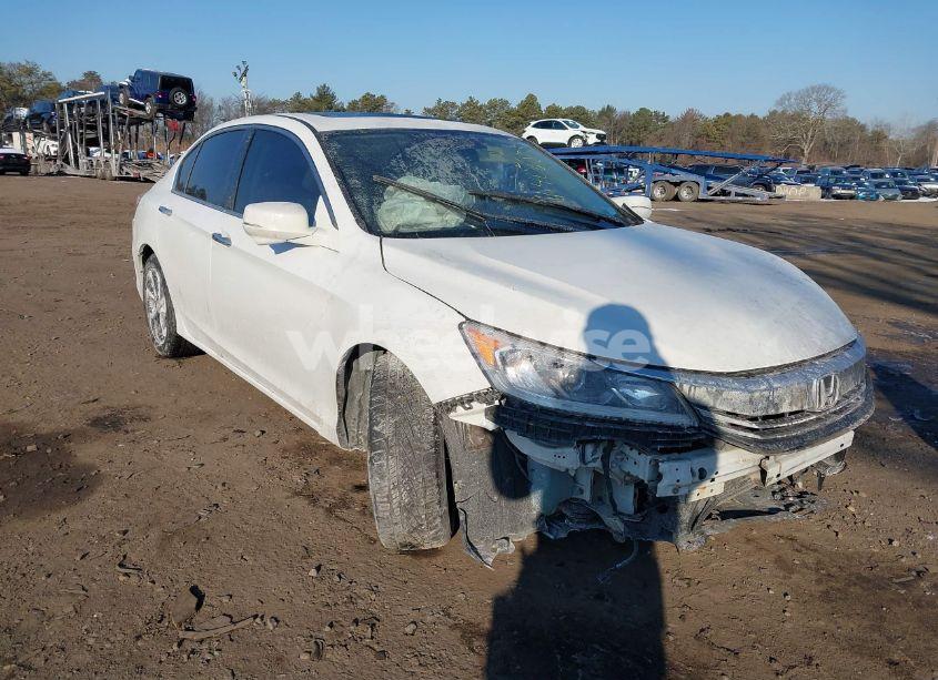 2016 Honda Accord EX-L (VIN 1HGCR2F83GA006750) main photo