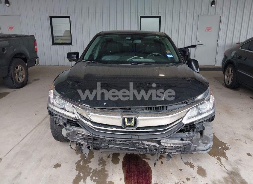 Photo 12 of 2016 Honda Accord EX-L (VIN 1HGCR2F83GA101230)