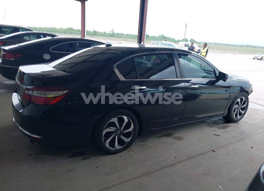 Photo 13 of 2016 Honda Accord EX-L (VIN 1HGCR2F83GA101230)