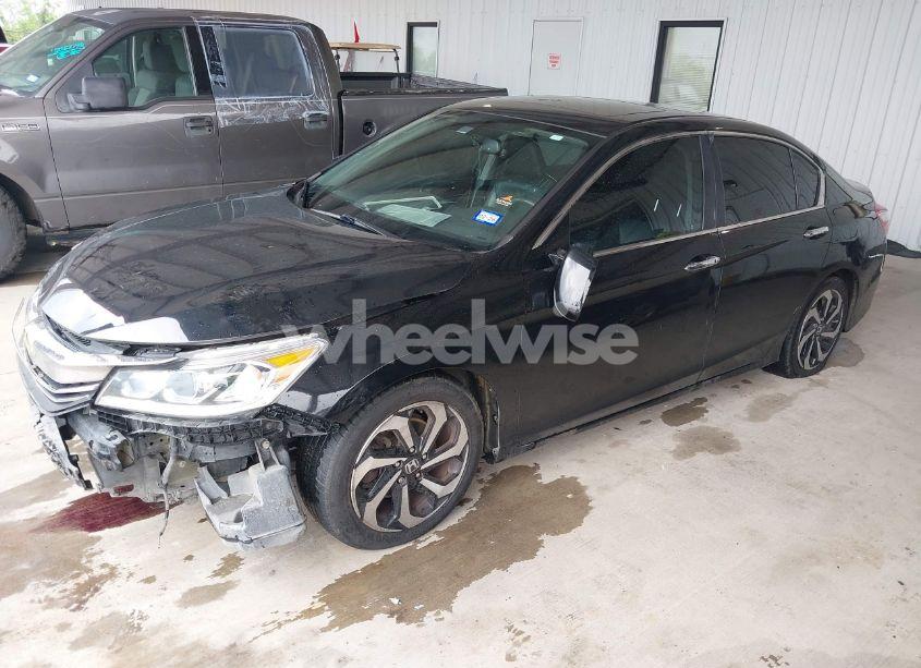 Photo 2 of 2016 Honda Accord EX-L (VIN 1HGCR2F83GA101230)