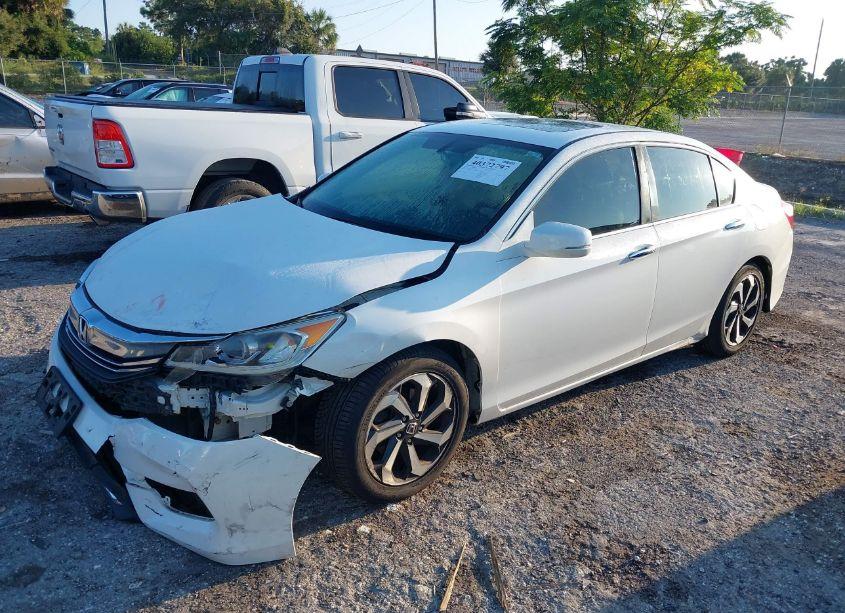 Photo 2 of 2016 Honda Accord EX-L (VIN 1HGCR2F83GA136365)